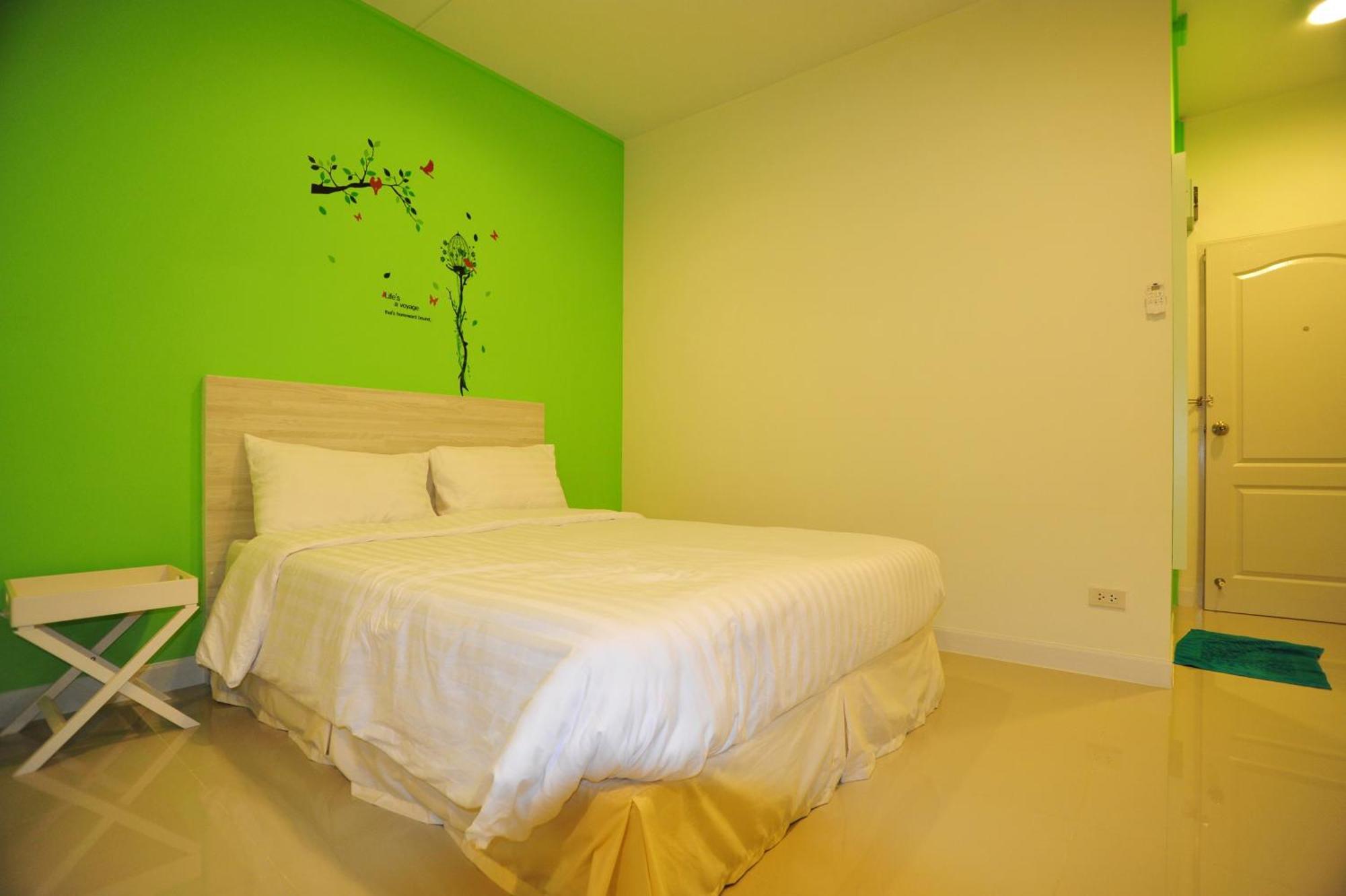 Hotel The Garden Living Bangkok Exterior foto